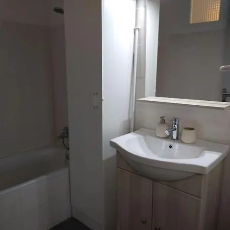 Vue Sur Chateau De Lägenhet *