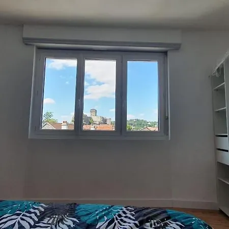 Vue Sur Chateau De Appartement *